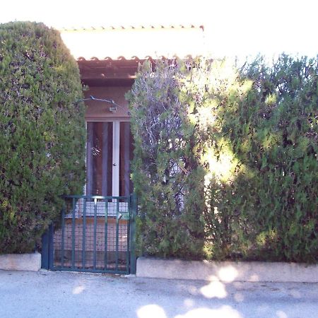 バンドールMas De L Ile Rousseアパートメント エクステリア 写真