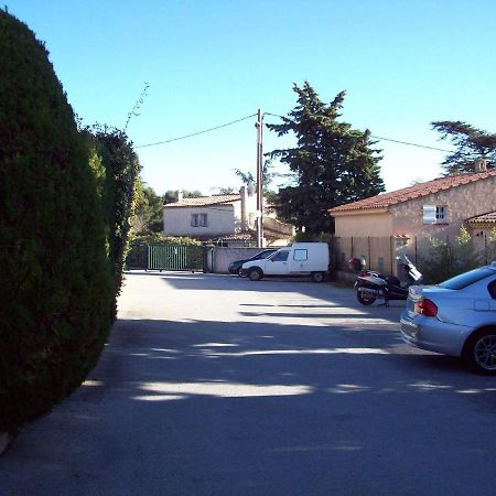 バンドールMas De L Ile Rousseアパートメント エクステリア 写真