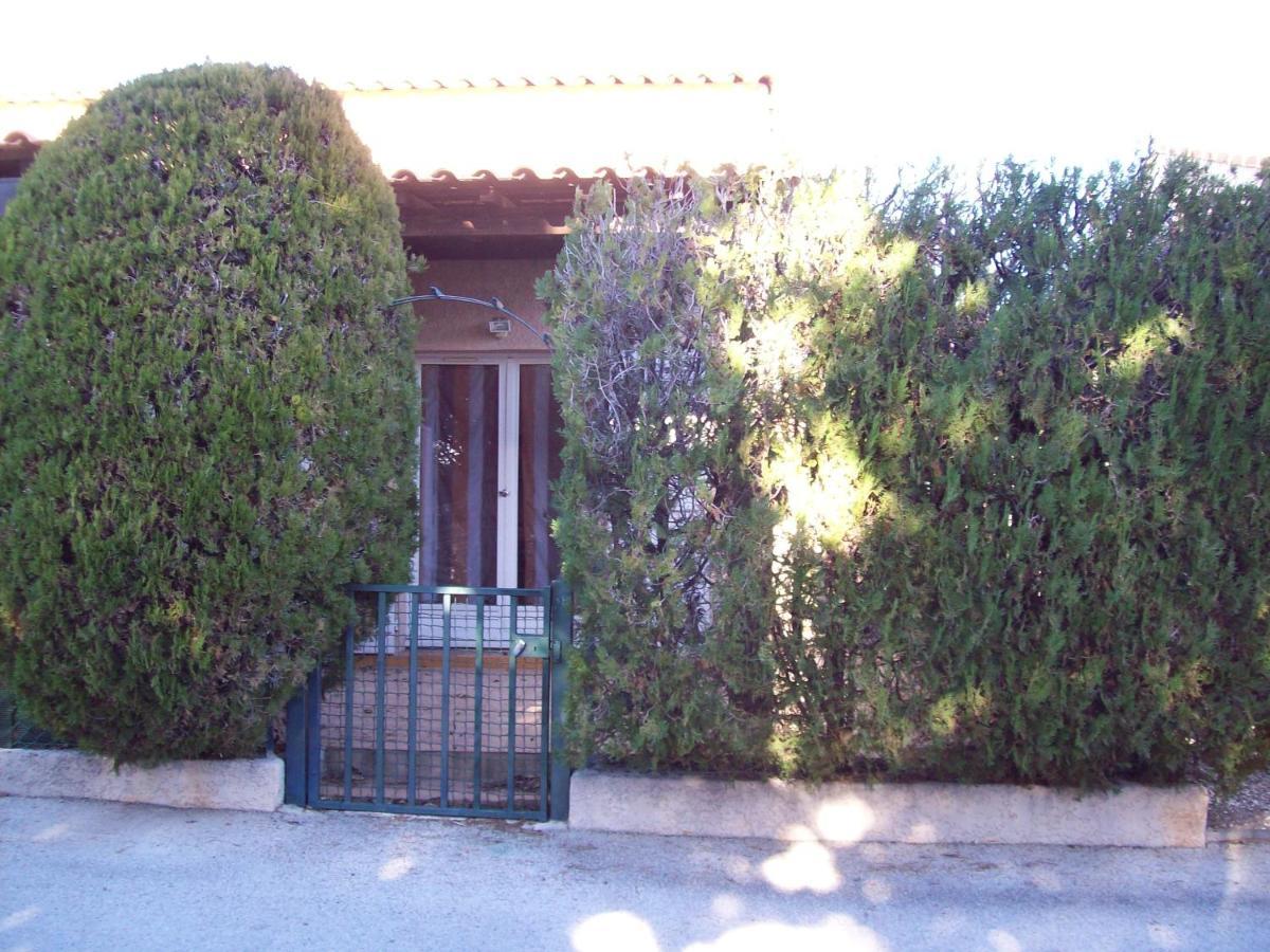 バンドールMas De L Ile Rousseアパートメント エクステリア 写真